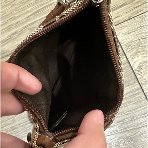 👜👜Vintage Coach Wristlet - Signature C Print Pattern - Picture 6 of 7